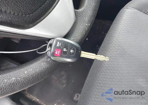 2018 Toyota Corolla Le from USA, damaged, VIN 2T1BURHE4JC090231